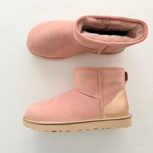 UGG Women's Classic Mini Shine Shell Pink NEW Size 9 #1134991 *Sold Out